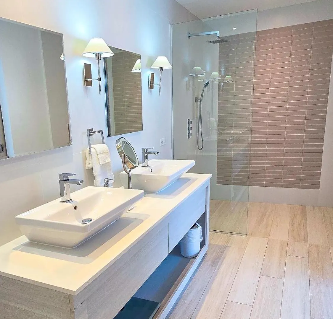 Colourful Serene 3Br Luxury Villa At Porters Place 圣詹姆斯 0*,
